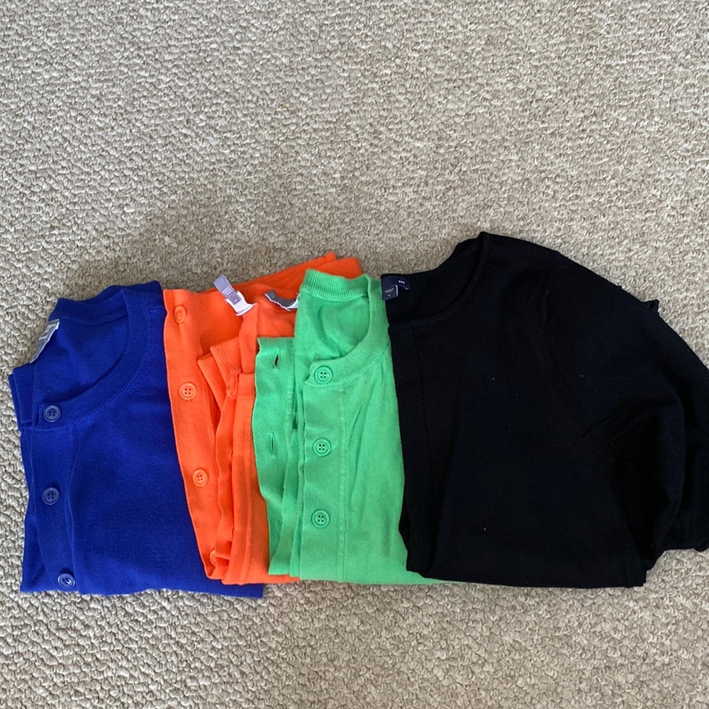 Bundle of 4 sweaters! 3 JCP cardigans and one GAP size S short sleeve sweater!